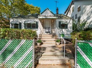 34 Hudson Ave, East Orange, NJ 07018