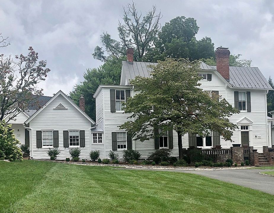 1st image of 3102 Bute Ln