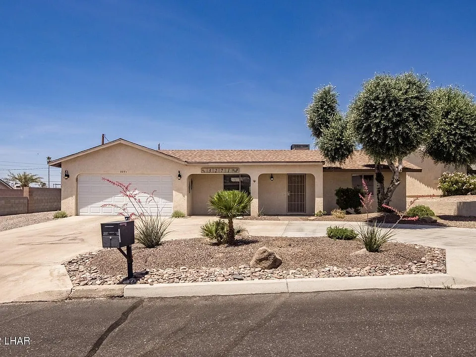 3271 Broken Arrow Dr