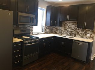 2547 W Thomas St #1, Chicago, IL 60622