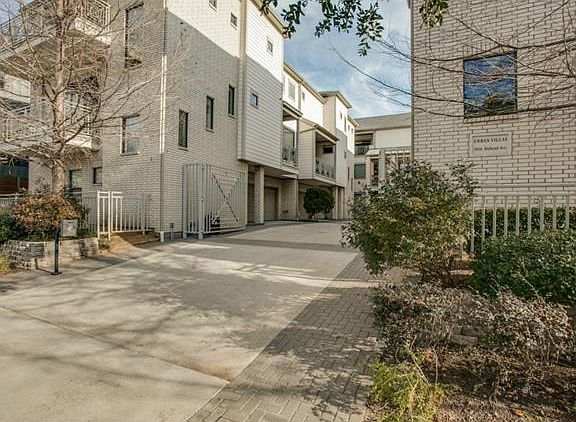 2nd image of 3926 Holland Ave APT 106