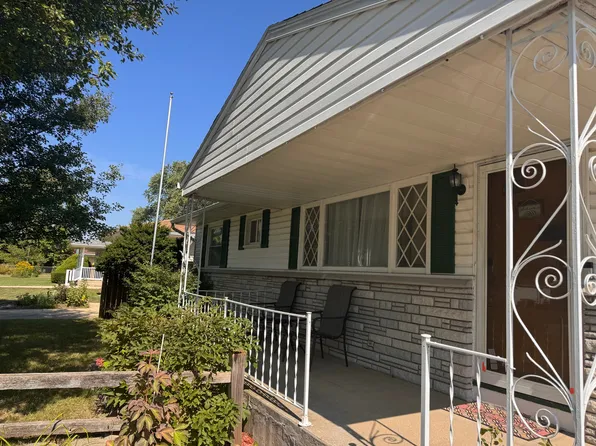 1306 Chimes Blvd, South Bend, IN 46615