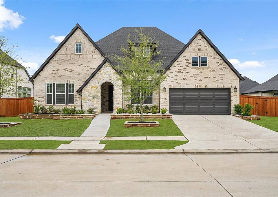 1st image of 20418 Bluestem Manor Pl