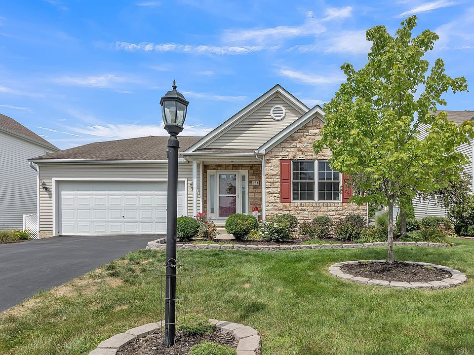 1st image of 132 Andiron Dr
