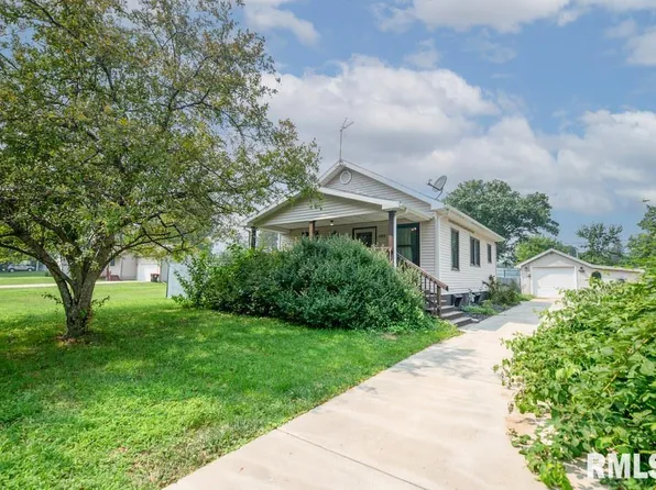 1319 W Shenandoah Dr, Peoria, IL 61614
