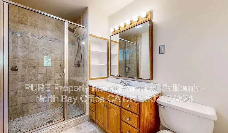 1580 Madrone Dr — Photo 24