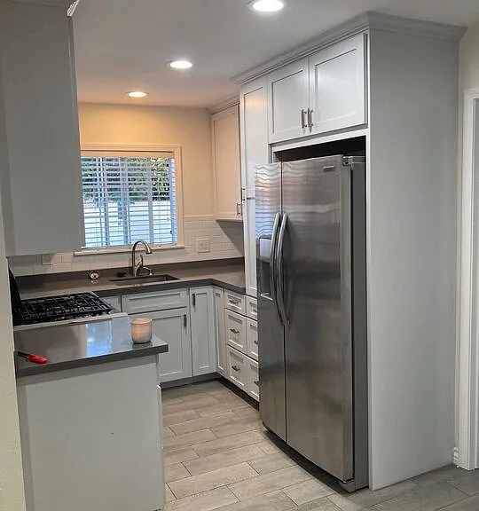 15134 Poplar Ave — Photo 2
