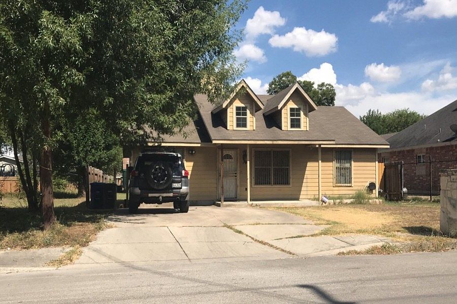 1st image of 268 N San Gabriel Ave