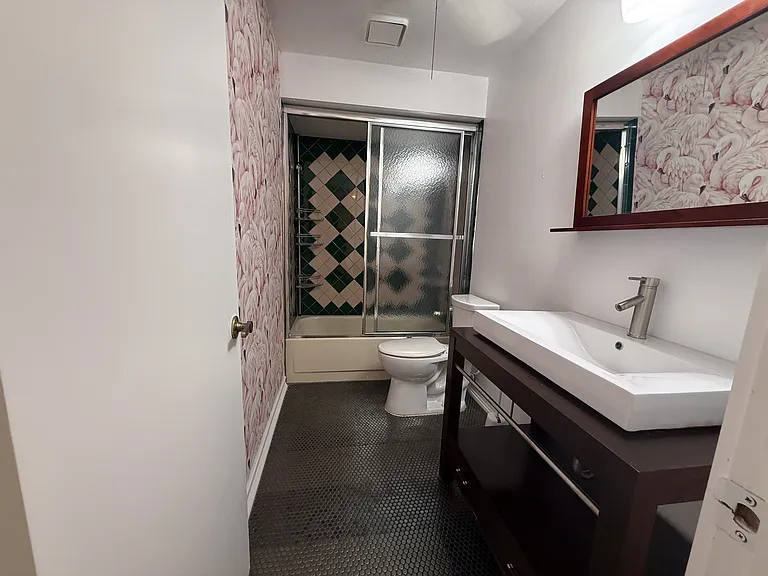 5840 Crabwood Ct — Photo 17