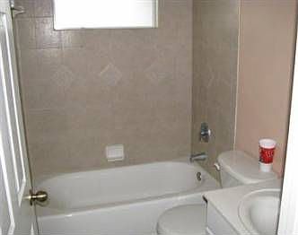 2nd image of 2125 NE 20th Ter