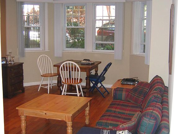 5th image of 1147 W Lill Ave APT Gw