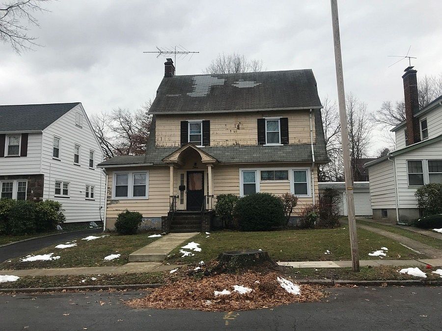 1st image of 5 Chauncey Ave