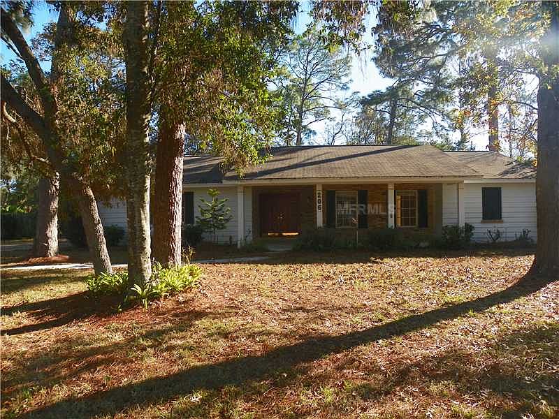 1st image of 206 Timbercove Cir