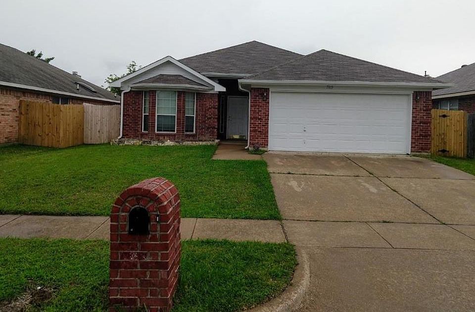 1st image of 7310 Fossil Lake Dr