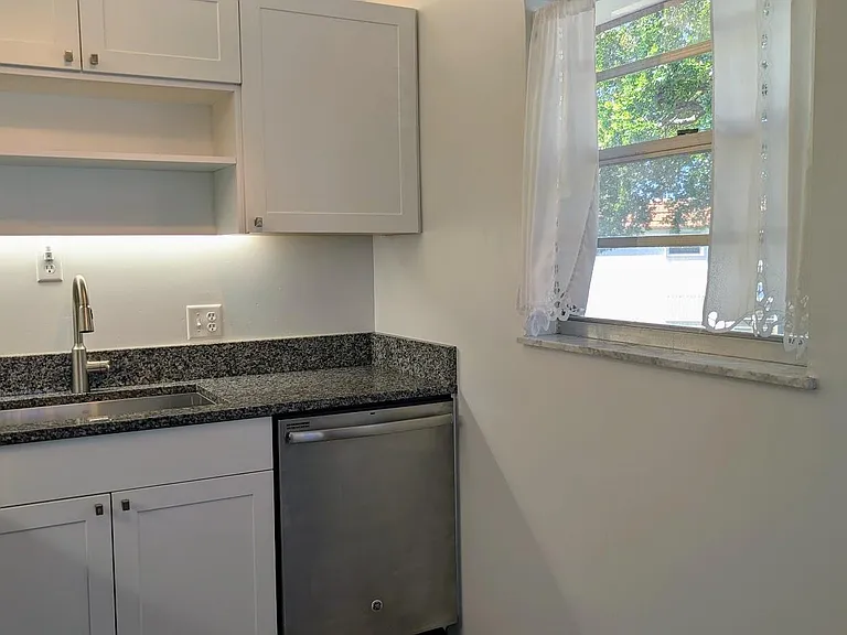 1225 NW 21st St #35-3512 — Photo 9