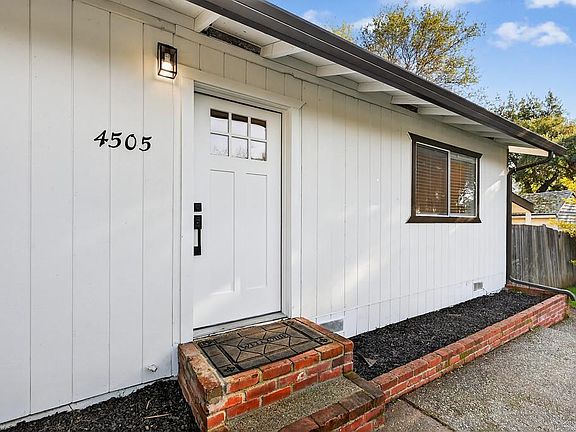 4th image of 4505 S Shingle Rd