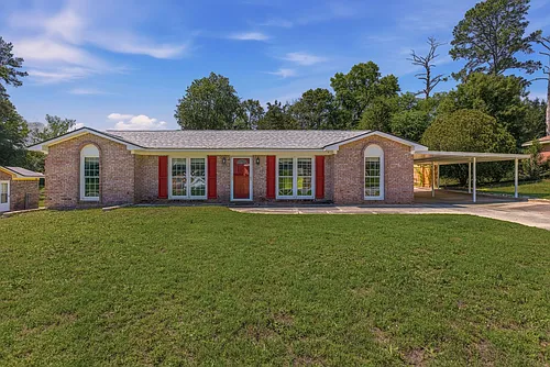 5010 Willowbrook Dr Photo 1