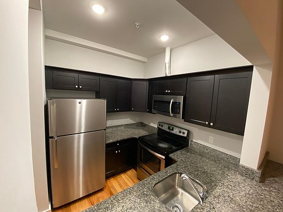 2nd image of 134-142 Sussex Ave #106