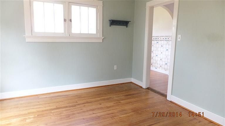 1st image of 37 Maplelawn Dr