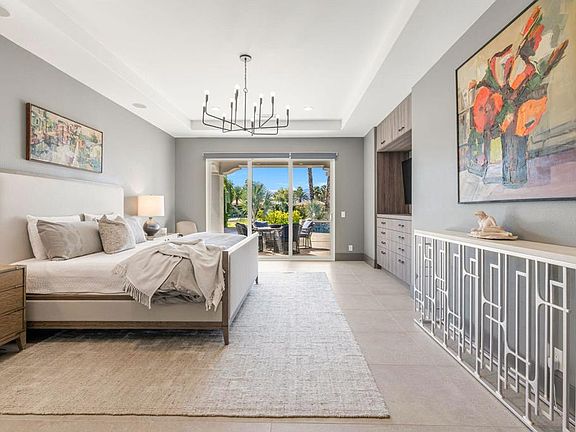 5th image of 86 Via Bella