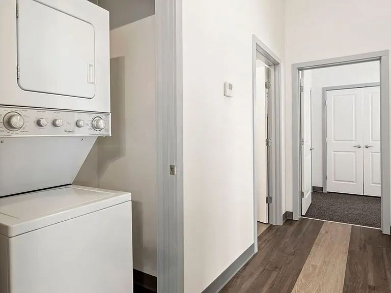 SoEl District Lofts — Photo 15