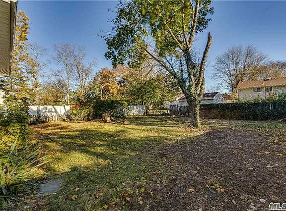 5th image of 18 Bayley Pl