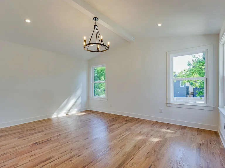 1822A 16th Ave N #1 — Photo 4