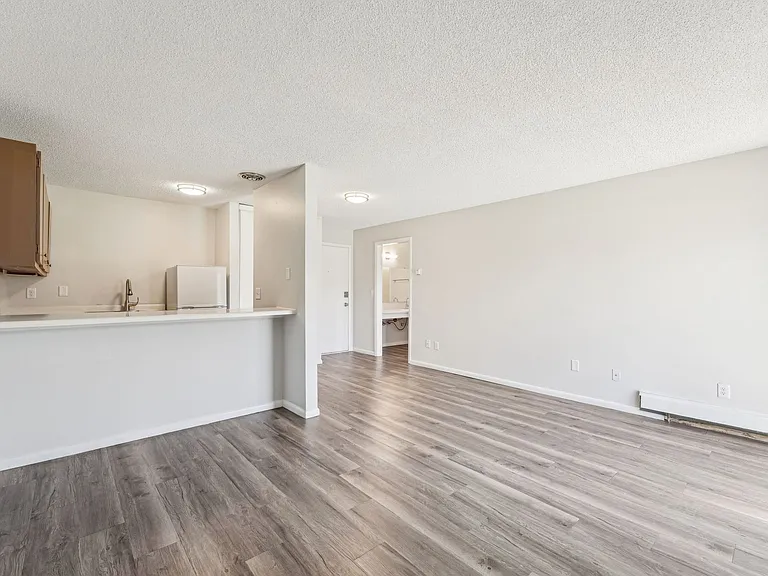 Park Flats Apartments — Photo 6
