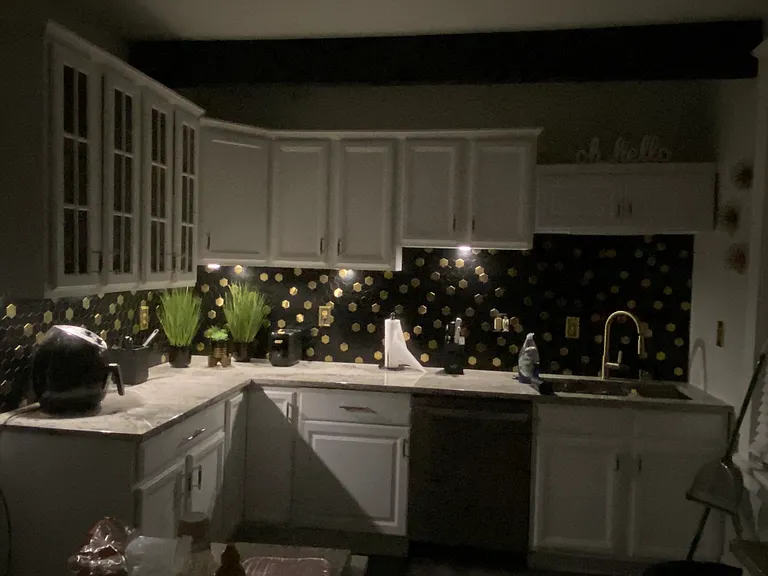 3722 Beekman St #2 — Photo 8