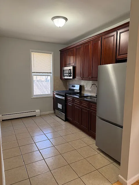 Building Photo - 149 Nelson Ave #2