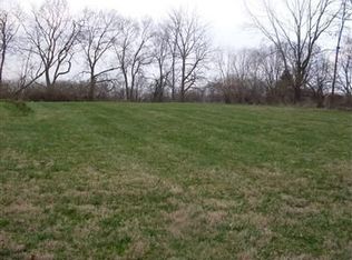 421 Brookside Dr, New Carlisle, OH 45344