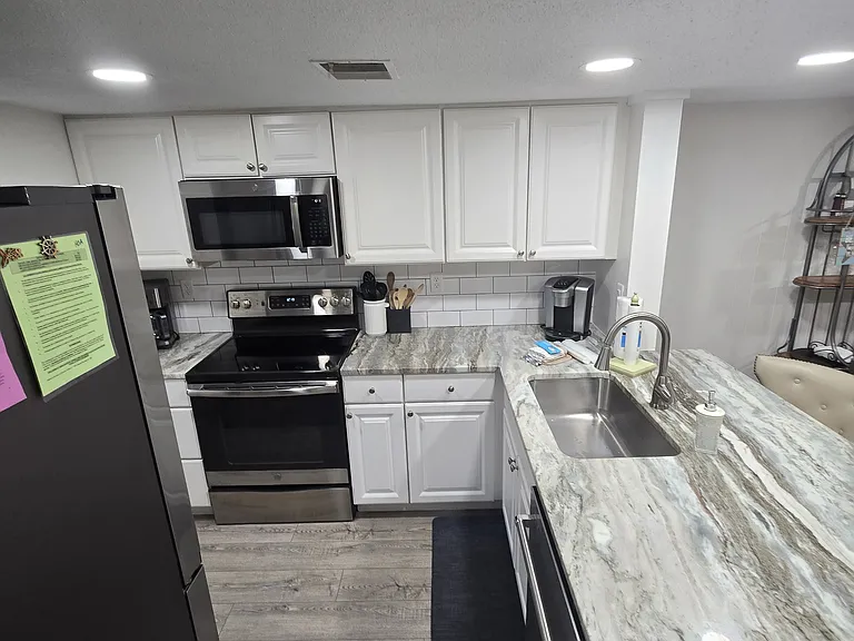 26 S Forest Beach Dr #62 — Photo 10