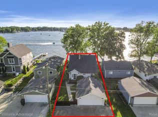 4253 Hunters Dr, Highland, MI 48356