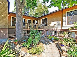 1408 N 36th St, Seattle, WA 98103