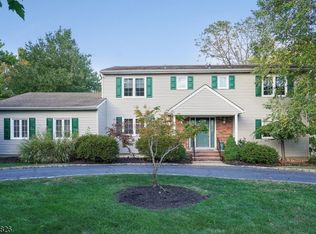 1 Michael Ln, Scotch Plains, NJ 07076