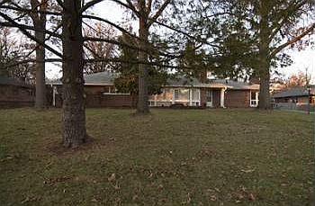1st image of 113 Stoneyside Ln
