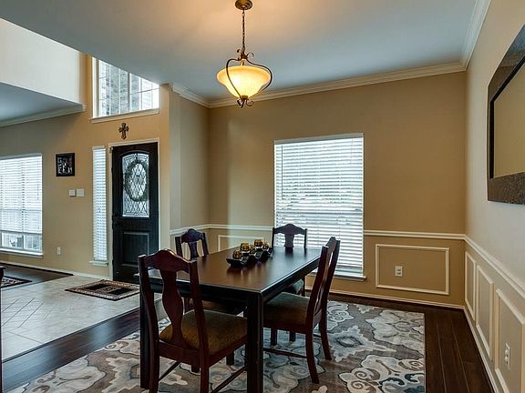 4th image of 5801 Rockport Ln