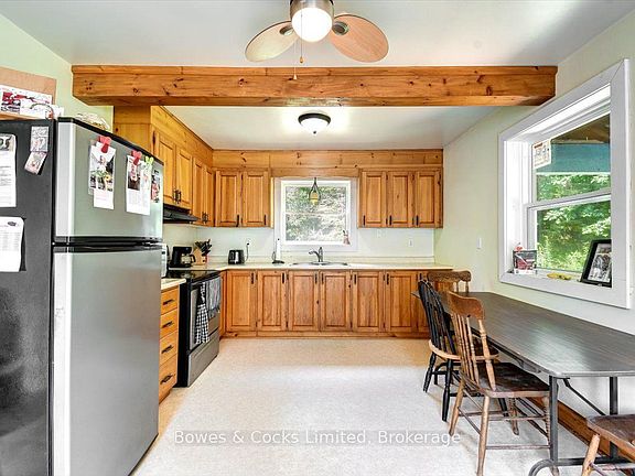 4th image of 89 Jack Lake Rd