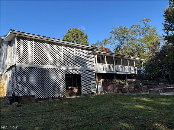 3rd image of 3240 Opera Rd