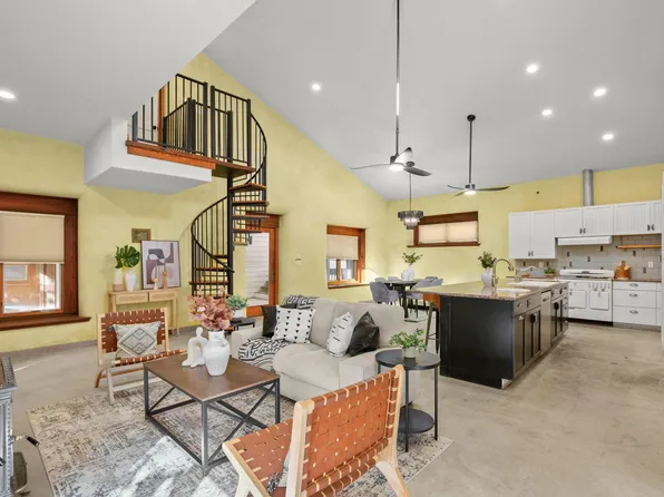 913 Taulbee Ln, Austin, TX 78757