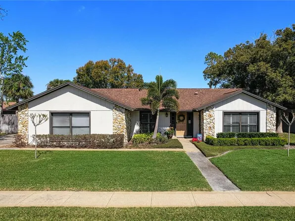 207 Pembrook Pl, Longwood, FL 32779