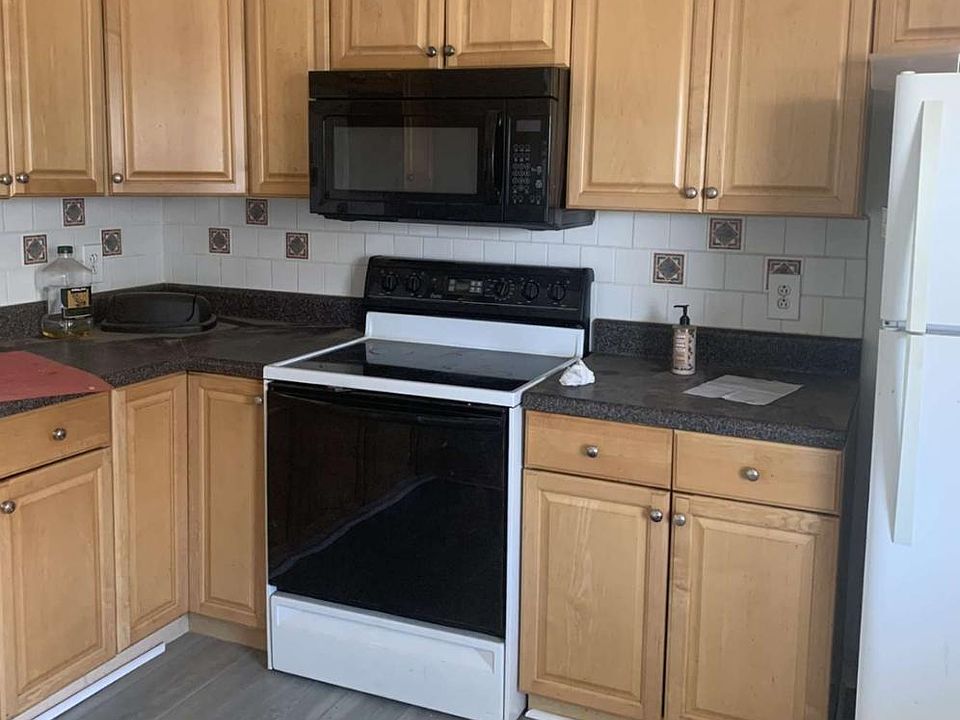 1st image of 613 W Ocean View Ave APT 4