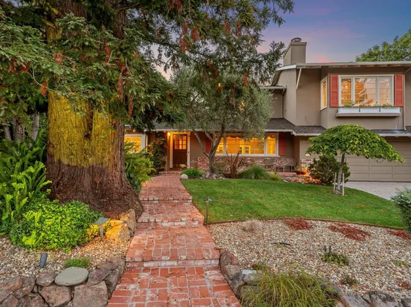 70 Corte Arriba Court, Novato, CA 94949