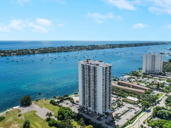 5600 N Flagler Dr Penthouse 107, West Palm Beach, FL 33407