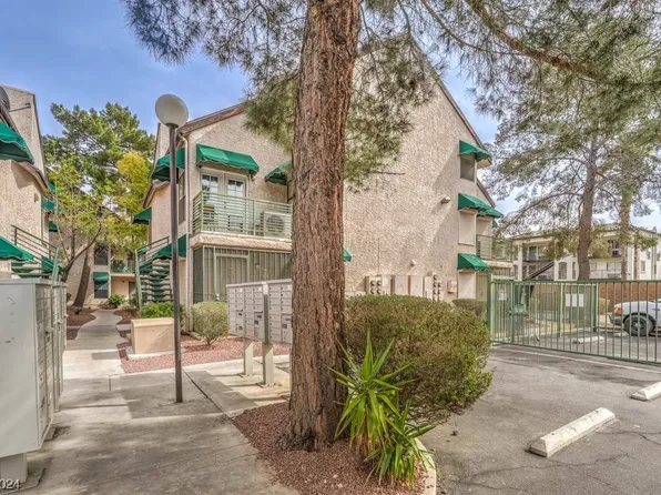 490 Elm Dr Unit 104, Las Vegas, NV 89169