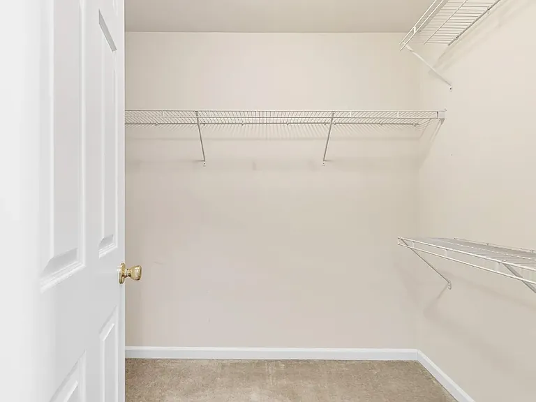 Primary Bedroom Walkin Closet