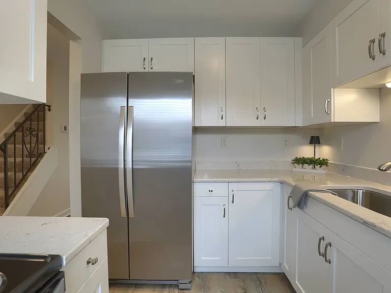 Briarcrest Gardens Apartments & Townhomes — Photo 30
