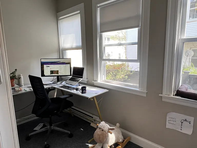 Please note: Photos taken prior to the current tenants. Furnishings will be different when showing.