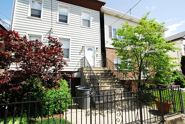 Rented by Brian David Realtors | media 7