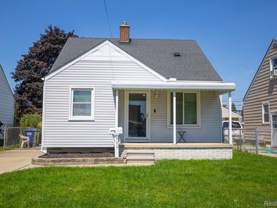 964 Cloverlawn Blvd, Lincoln Park, MI, 48146